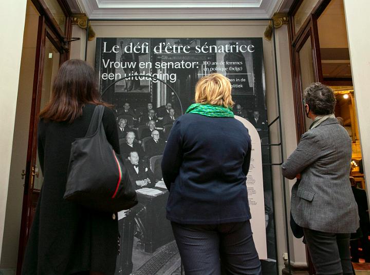 Exposition « Le défi d'être sénatrice : 100 ans de femmes en politique (belge) » présentée au Sénat