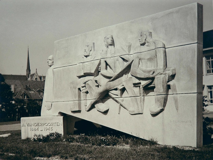 Monument commémoratif d'Arthur Vanderpoorten, Lierre