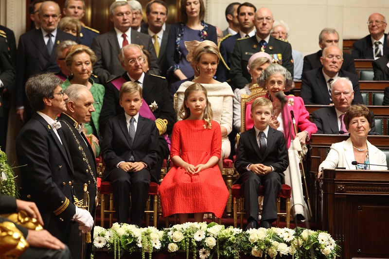 King Philippe taking the oath