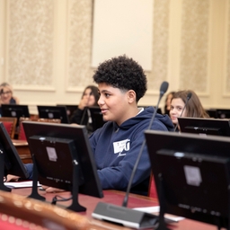 L’enseignement primaire JPJ au Sénat