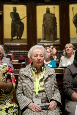 Ceremonie "Zoek uw Vredesvrouw 2014"