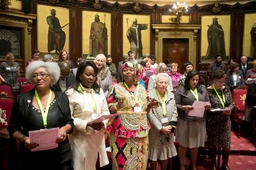 Ceremonie "Zoek uw Vredesvrouw 2014"