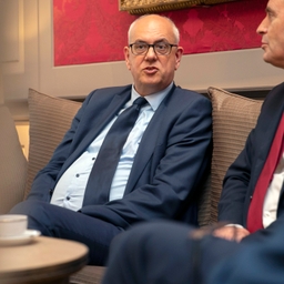 Bezoek van de voorzitter van de Bundesrat aan de Senaat
