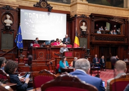 L’évaluation des chefs de corps de la magistrature dans la Constitution