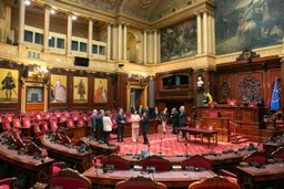 Président de la république de Macédoine du Nord visite le Sénat