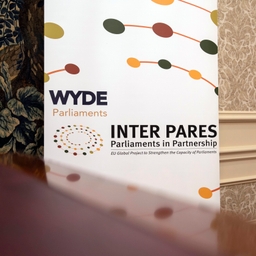 Inter Pares: workshop over genderbewuste parlementen