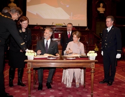 Koningsfeest in het federale parlement -  “Hulde aan de vrijwilligers” - 15/11/2011