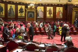 Ceremonie "Zoek uw Vredesvrouw 2014"