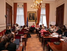 Résolution sur le cancer du sein votée en commission