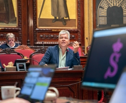 Le Sénat vote sur le projet de déclaration de révision de la Constitution