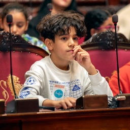 « Place aux enfants » au Sénat