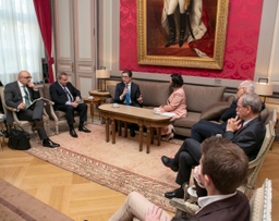 Président de la république de Macédoine du Nord visite le Sénat