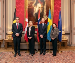 Visite des ambassadeurs des pays nordiques au Sénat