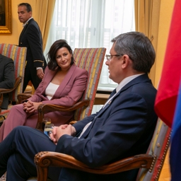 Bezoek van de voorzitter van het parlement van Moldavië
