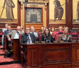 Portrait de Mme Sabine Laruelle inauguré au Sénat