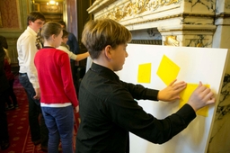 Wapenstilstand: oudstrijders en jongeren in de Senaat - 11/11/2012