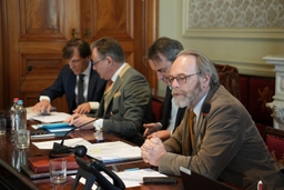 Gedachtewisseling met de premier over verschillende vergaderingen van de Europese Raad
