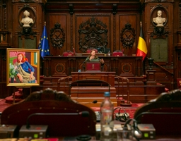 Portrait de Mme Sabine de Bethune inauguré au Sénat