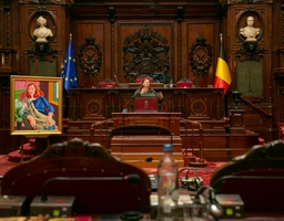 Portrait de Mme Sabine de Bethune inauguré au Sénat