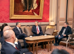 Visite du président du Parlement albanais