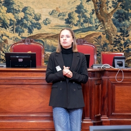 L’enseignement primaire JPJ au Sénat