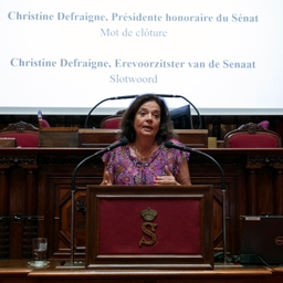 Portret van Christine Defraigne onthuld in de Senaat