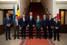 Rencontre avec S.E. Monsieur Yoshimasa HAYASHI