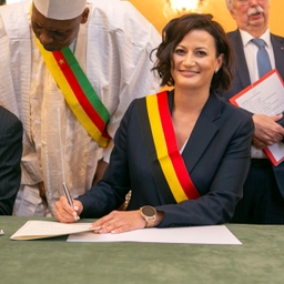 Ondertekening van het samenwerkingsprotocol met het Parlement van Kameroen