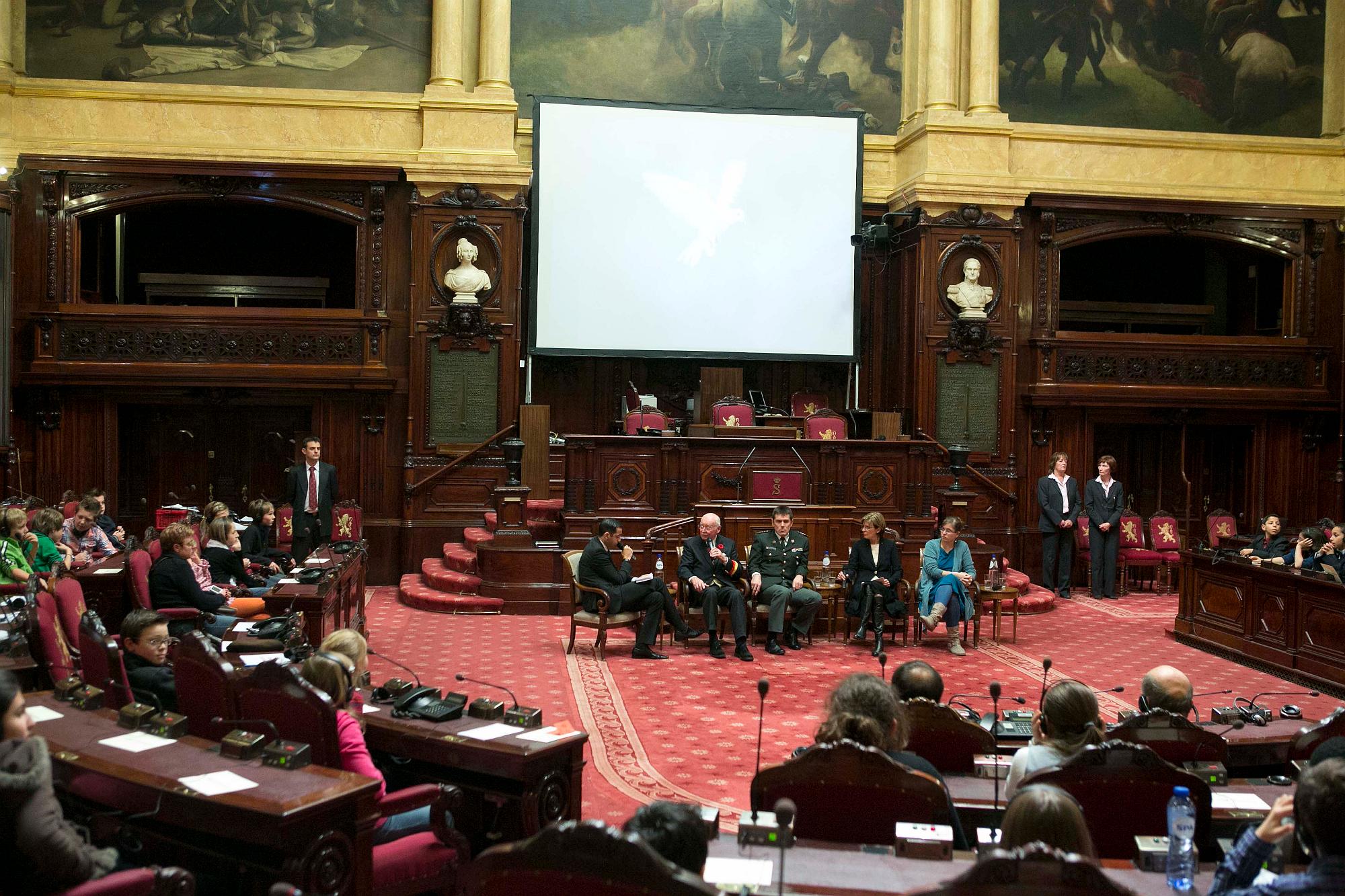  Wapenstilstand: oudstrijders en jongeren in de Senaat - 11/11/2012