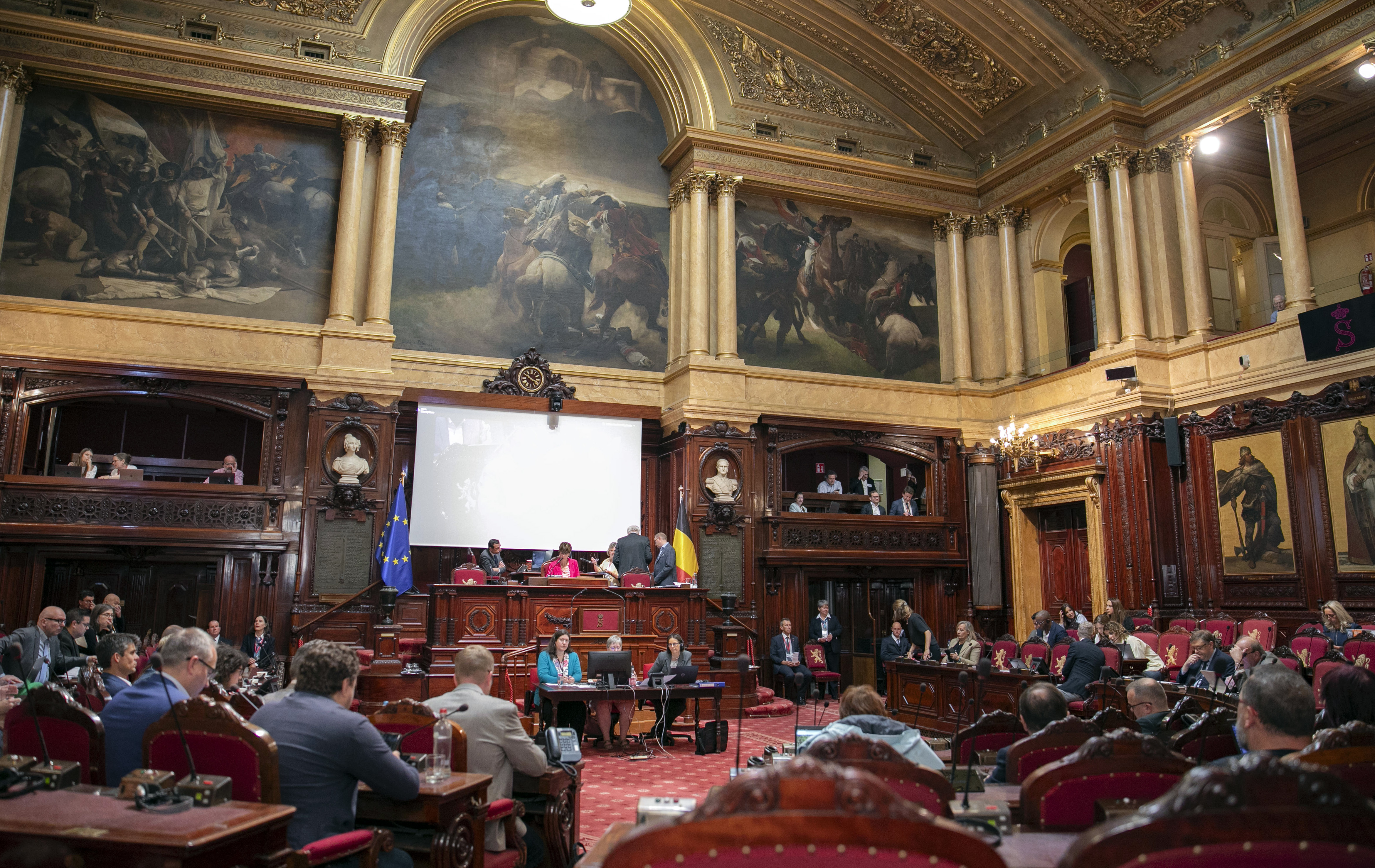  L’évaluation des chefs de corps de la magistrature dans la Constitution