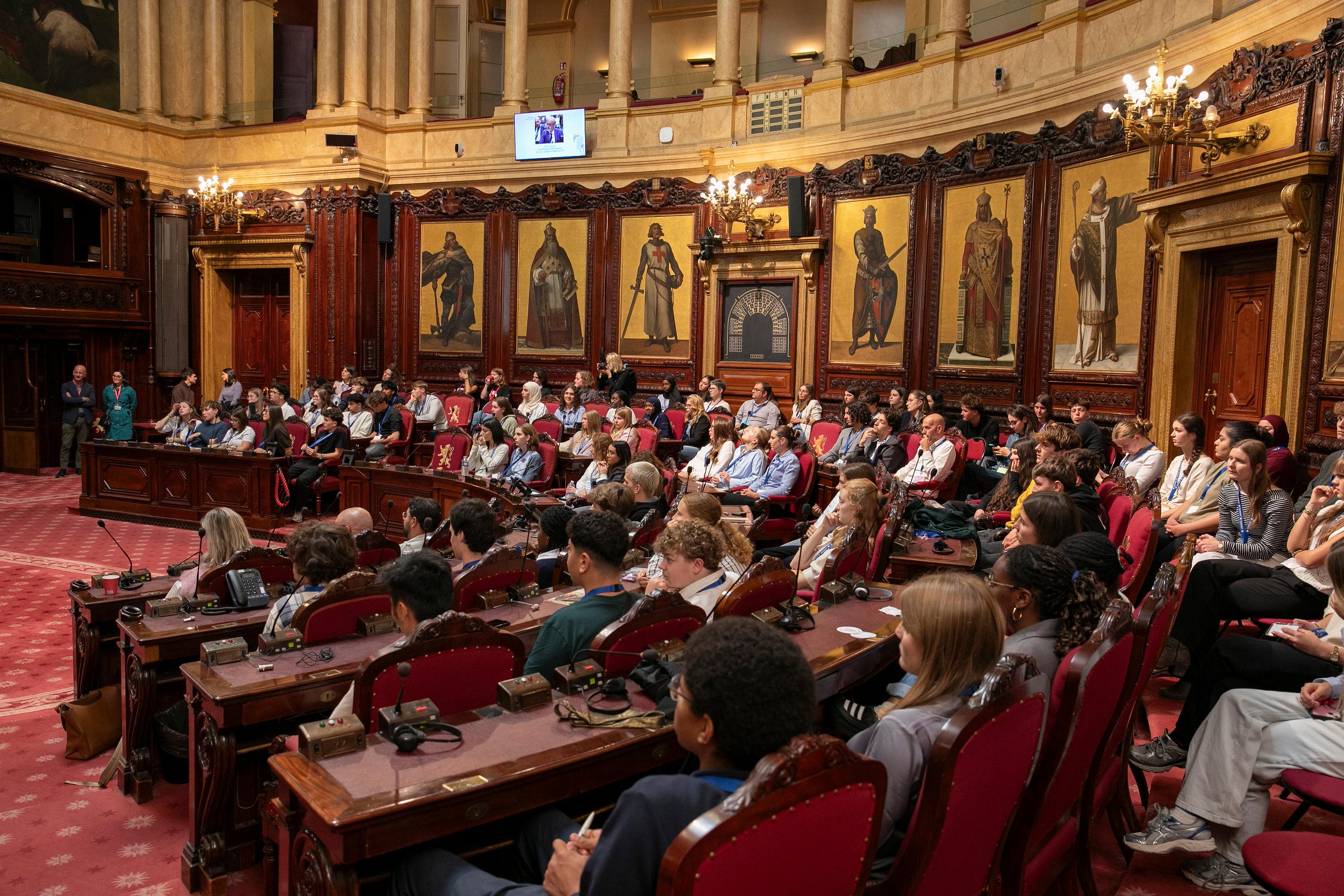  Les conseils de jeunesse débattent au Sénat du climat et de la biodiversité