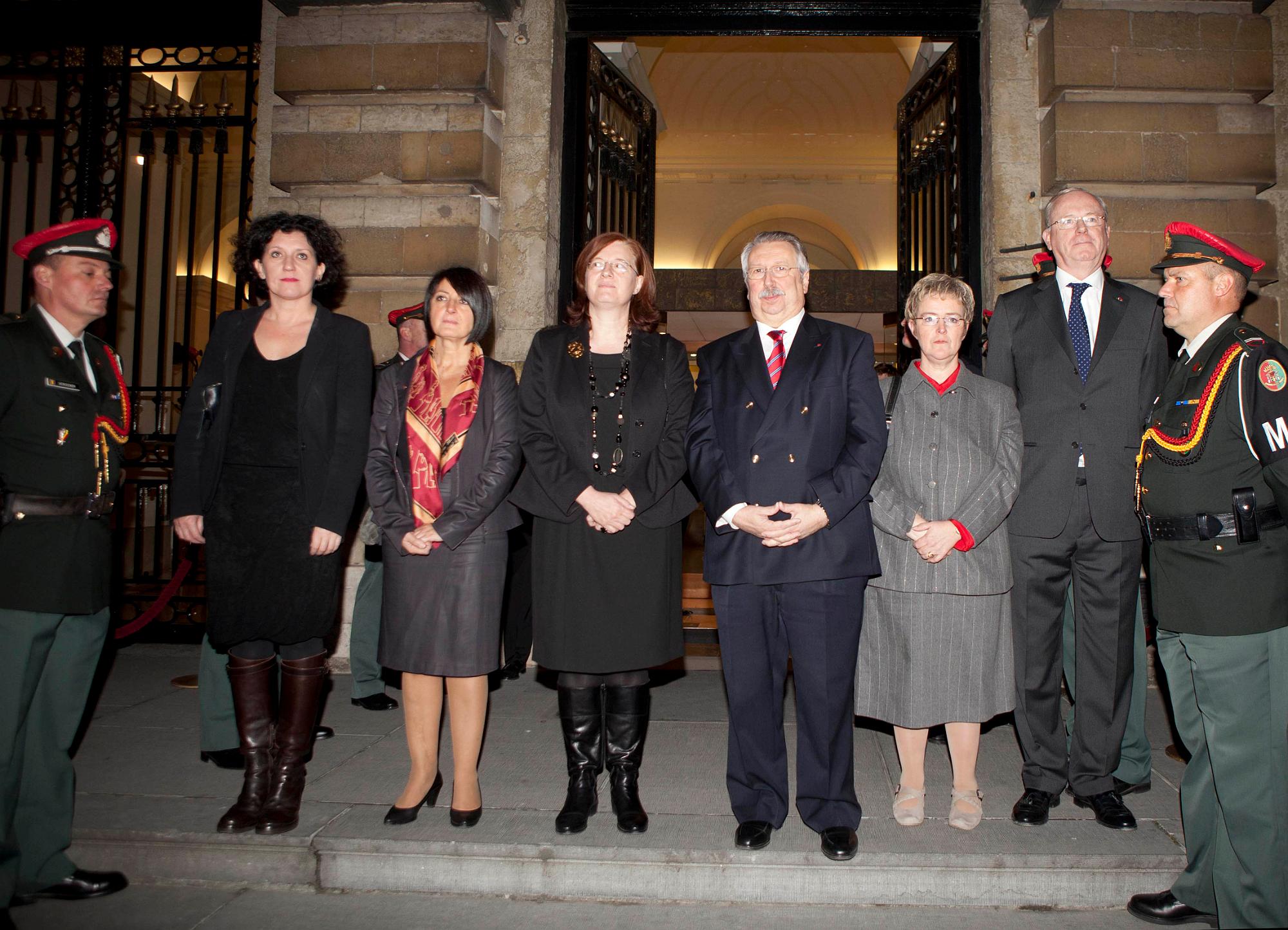  Koningsfeest in het federale parlement -  “Hulde aan de vrijwilligers” - 15/11/2011