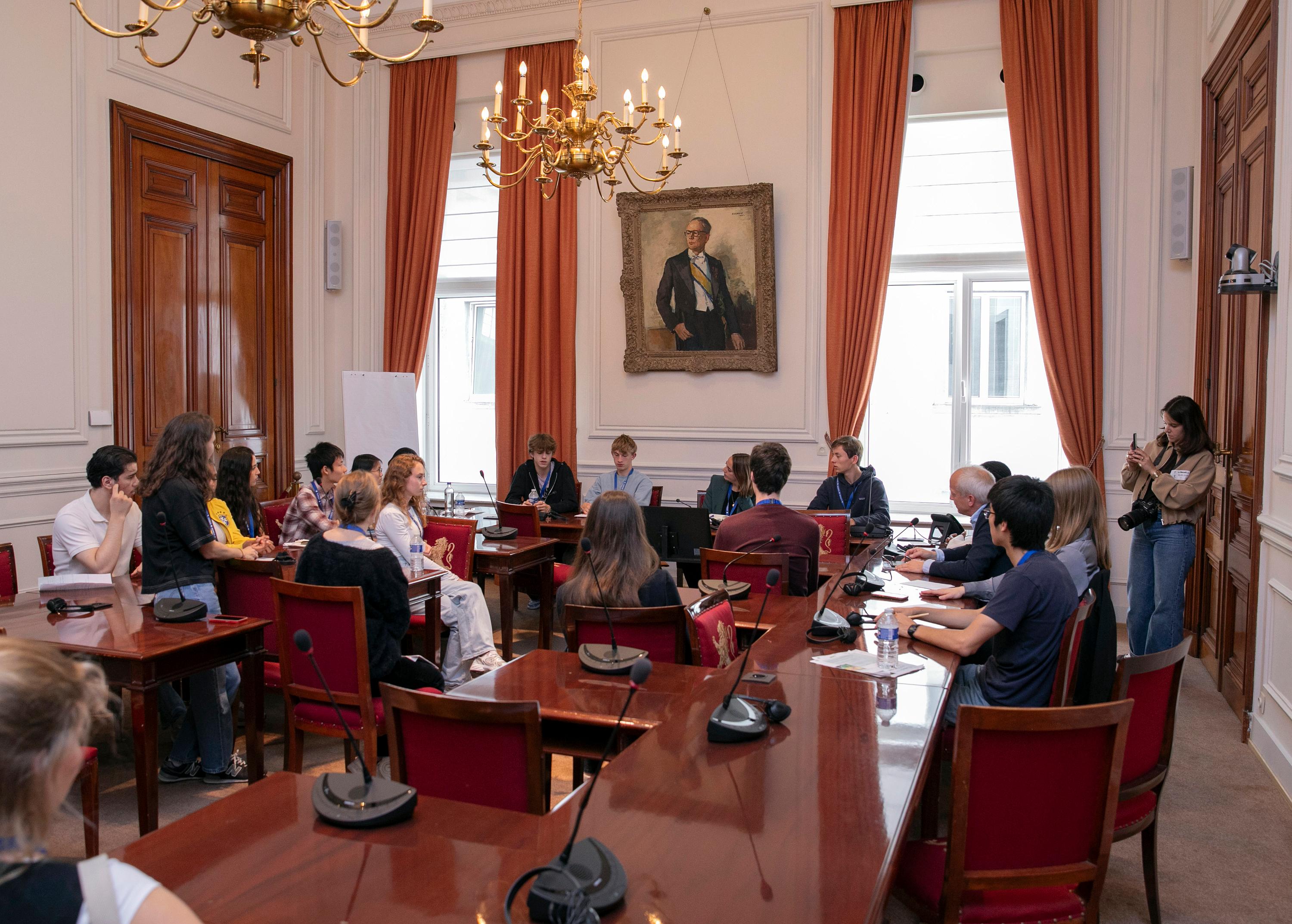  Les conseils de jeunesse débattent au Sénat du climat et de la biodiversité