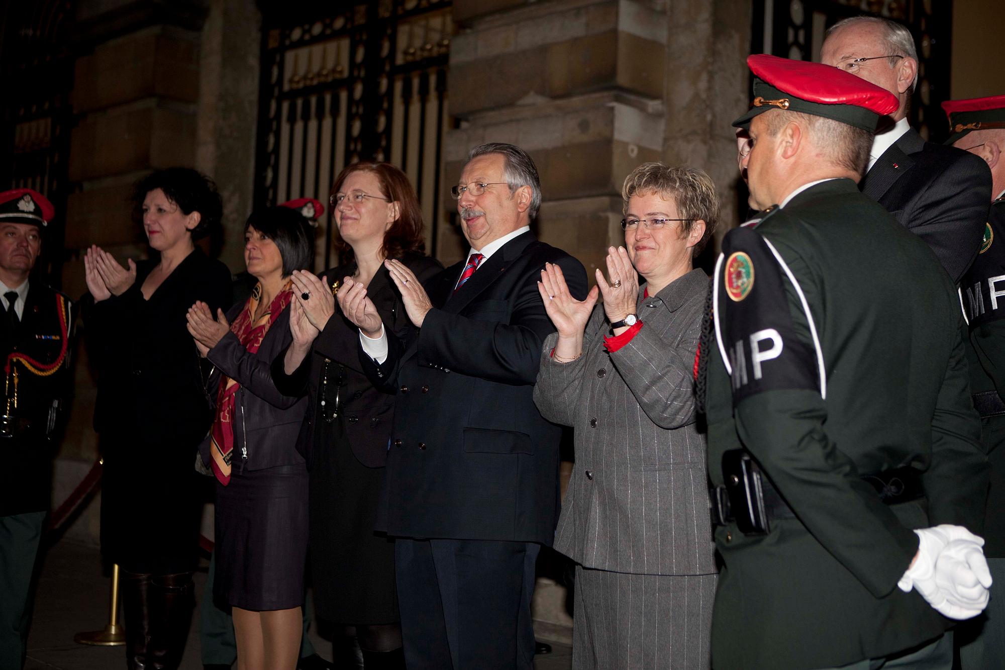  Koningsfeest in het federale parlement -  “Hulde aan de vrijwilligers” - 15/11/2011