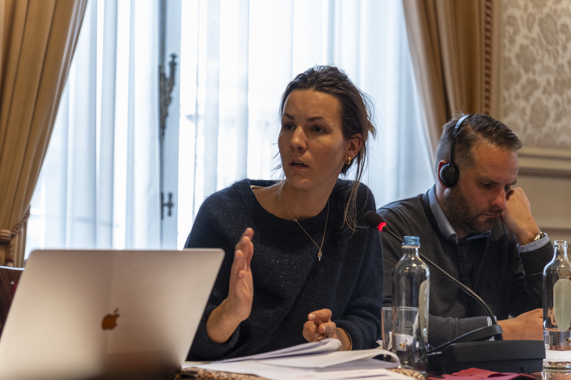  Les femmes en Afghanistan et les enquêtes parlementaires