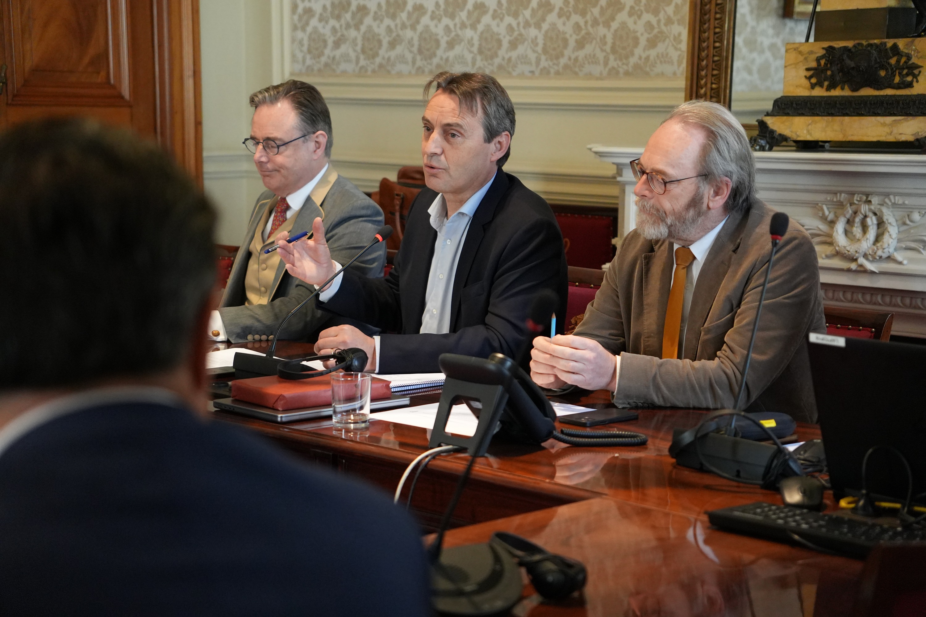  Gedachtewisseling met de premier over verschillende vergaderingen van de Europese Raad