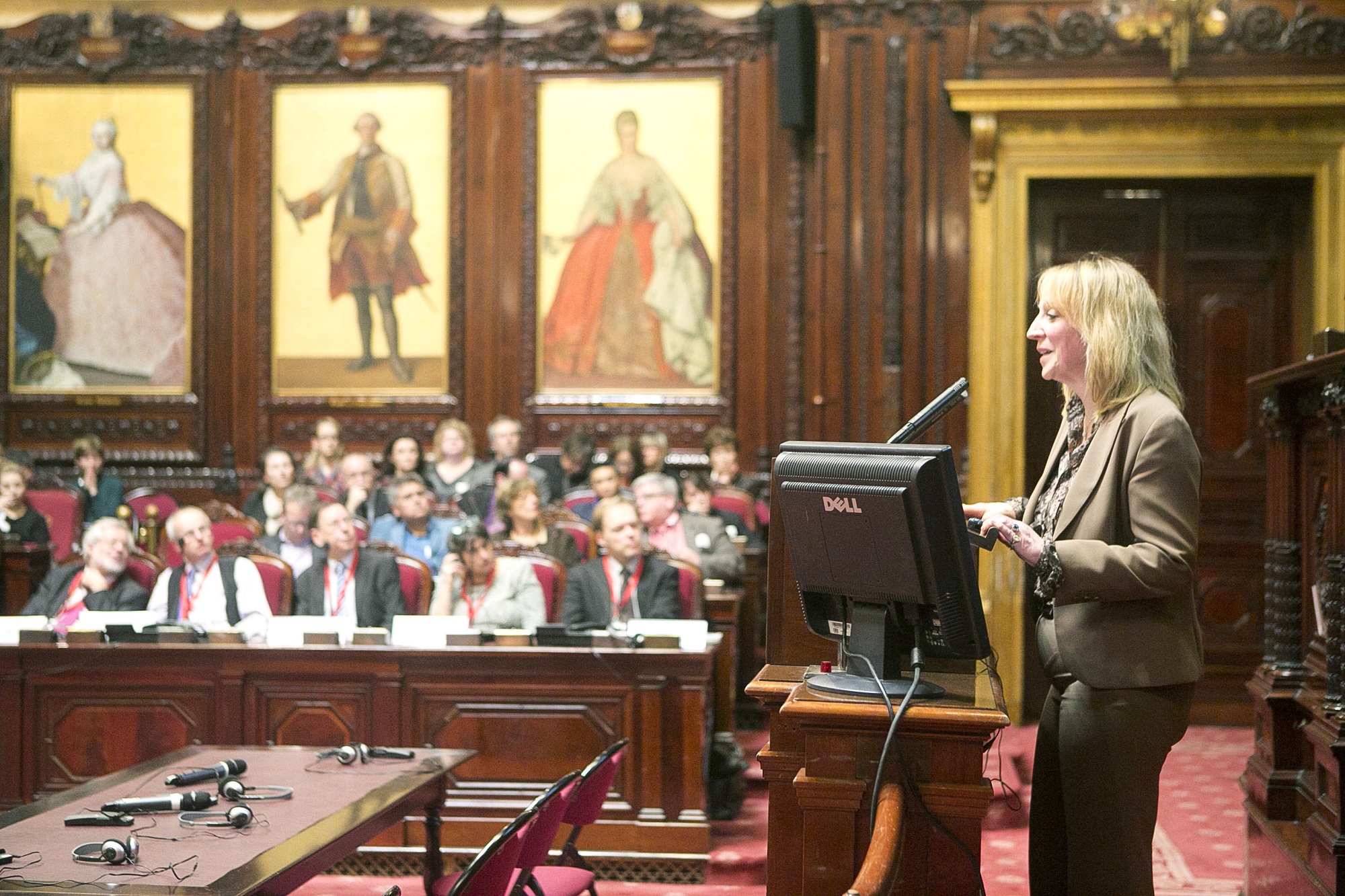  Colloquium: Welke toekomst voor het wetenschappelijk onderzoek in België?